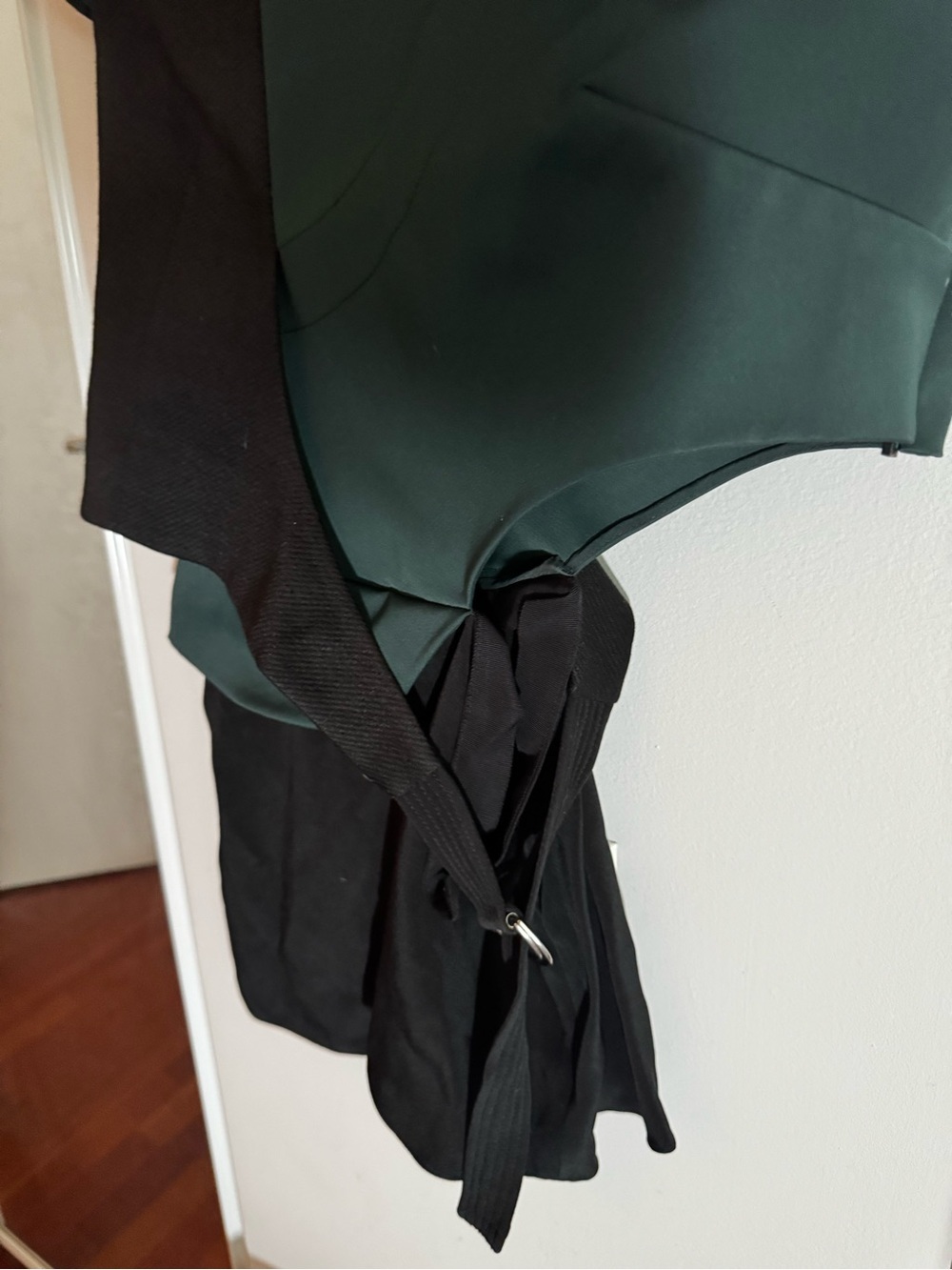 3.1 Phillip Lim Cutout Asymmetric Blouse Black Green 8 - Picture 7 of 9